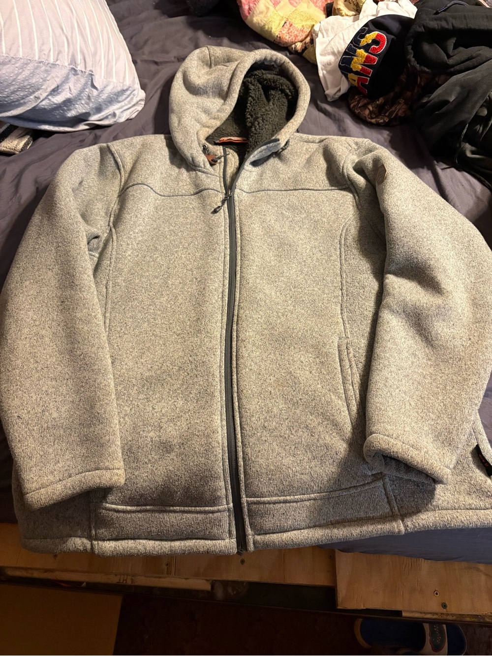 Men's Grey Hooded Fleece Jacket